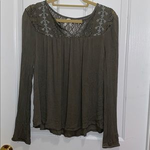 Long sleeve with cute lace top